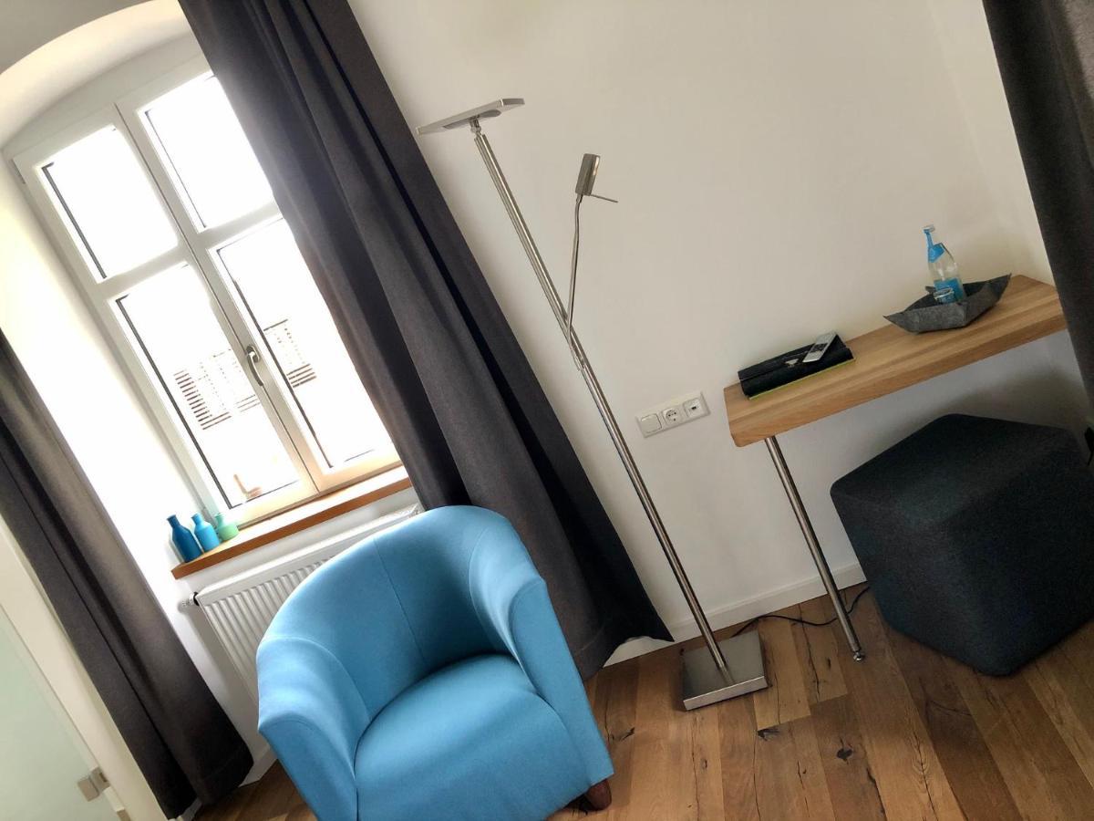 Das Logierhaus Bad Alexandersbad Bagian luar foto